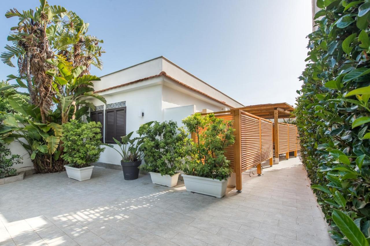 Villa Cinzia-150 Mt From The Beach Mondello Exterior foto