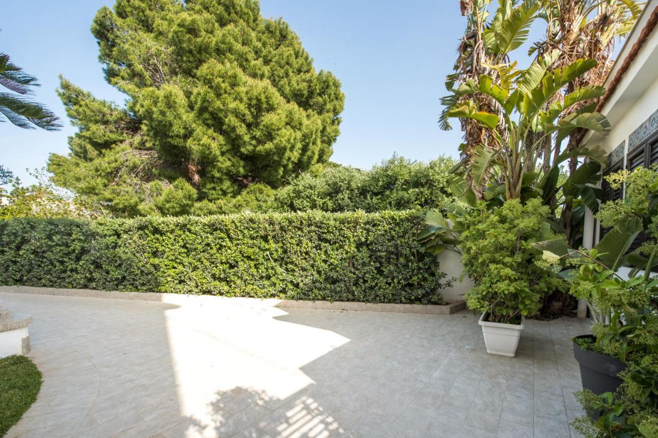 Villa Cinzia-150 Mt From The Beach Mondello Exterior foto